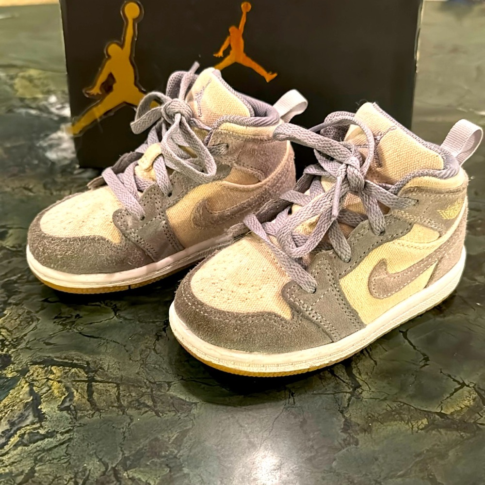 Air Jordan's Grey/White